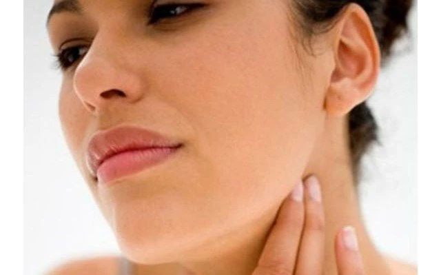 Λέμφωμα – καρκίνος: Πώς να κάνετε αυτοεξέταση – Ποια είναι τα πιο χαρακτηριστικά (και φαινομενικά αθώα) συμπτώματα